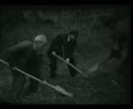 Bac_tro_chuyen_voi_nguoi_dan_toc_tai_que_huong_thu_2_Pacbo.flv