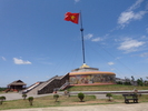 Cot_co_gioi_tuyen_01.jpg