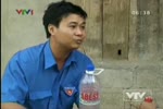 Chai_nuoc_chieu_sang_thay_bong_dien.flv